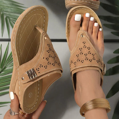 Orthopedic Walking Sandals for Women with Arch Support and Adjustable Straps