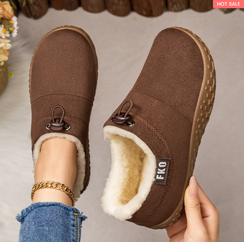 Warm, fur-lined women's mules – Warm, comfortable, and non-slip winter shoes