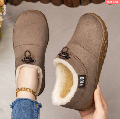 Warm, fur-lined women's mules – Warm, comfortable, and non-slip winter shoes